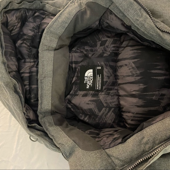 North Face “Arctic II Down Parka” Medium in “Graphite Gray” - Picture 9 of 12